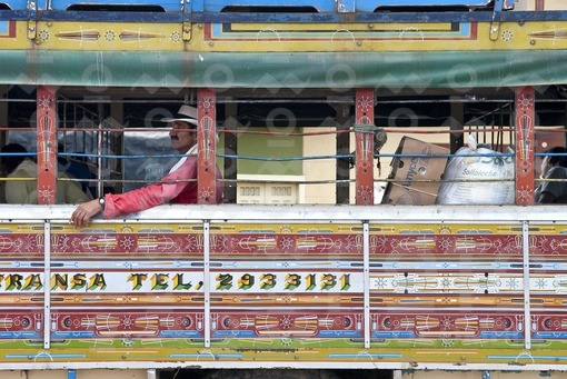 Camión de Escalera,Santa Rosa de Osos,Antioquia	/ Ladder Truck, Santa Rosa de Osos, Antioquia