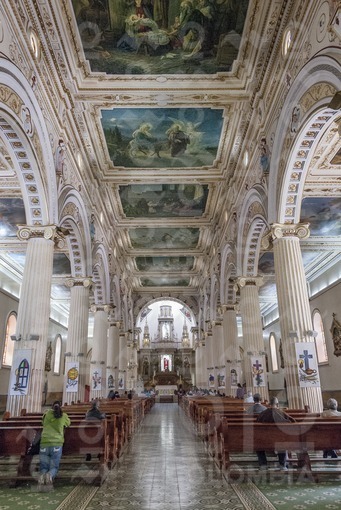 Basílica del Señor de los Milagros,San Pedro de los Milagros,Antioquia / Basilica of Our Lord of Miracles,San Pedro de los Milagros,Antioquia