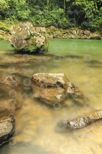 Aguas verdes en Villagarzón,Putumayo / Aguas verdes in Villagarzón,Putumayo