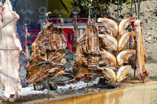 Asado de carnes Típico Llanero / Typical meat roast Llanero