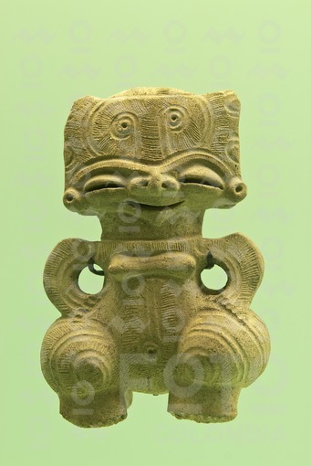 Pieza precolombina de oro, cartagena, Bolivar / precolumbian piece of gold, Cartagena, Bolivar