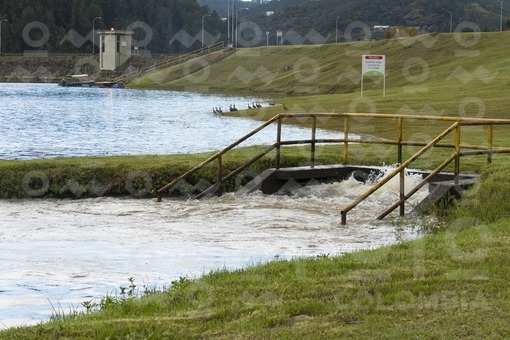 Embalse La Fé,El Retiro,Antioquia / La Fé dam,El Retiro,Antioquia