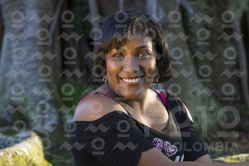 Mujer de raza negra / Black woman