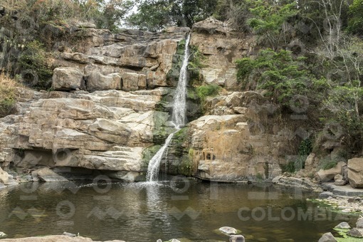Salto de Versalles,Guaduas,Cundinamarca / Versalles Fall,Guaduas,Cundinamarca
